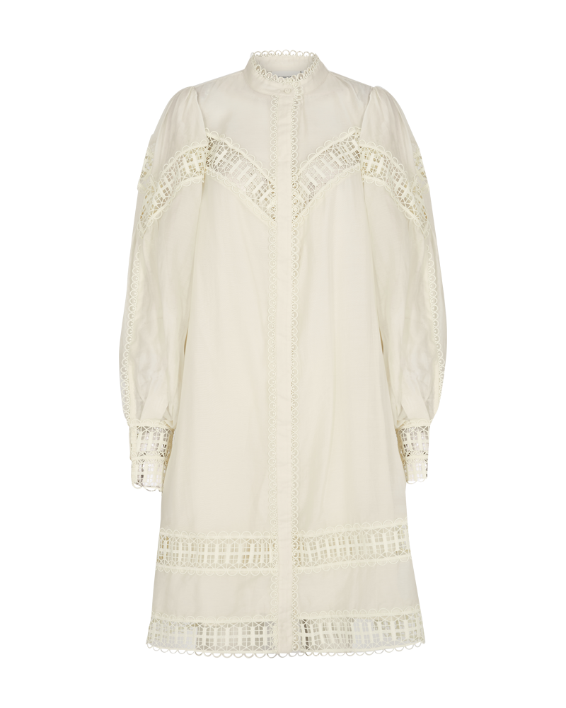 CMULTRA - DRESS IN WHITE